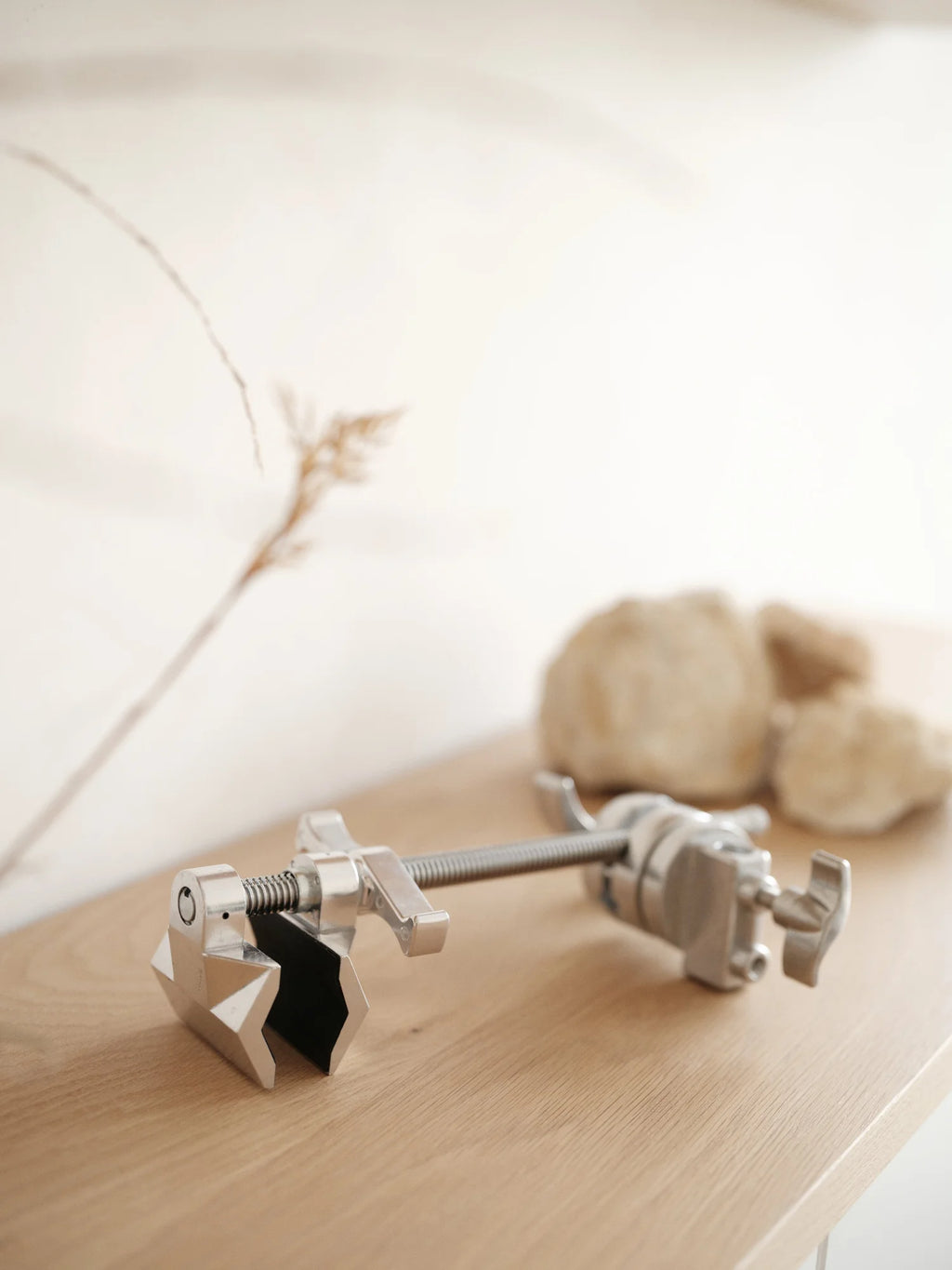 Floating Photography Backdrop Adapter Mount