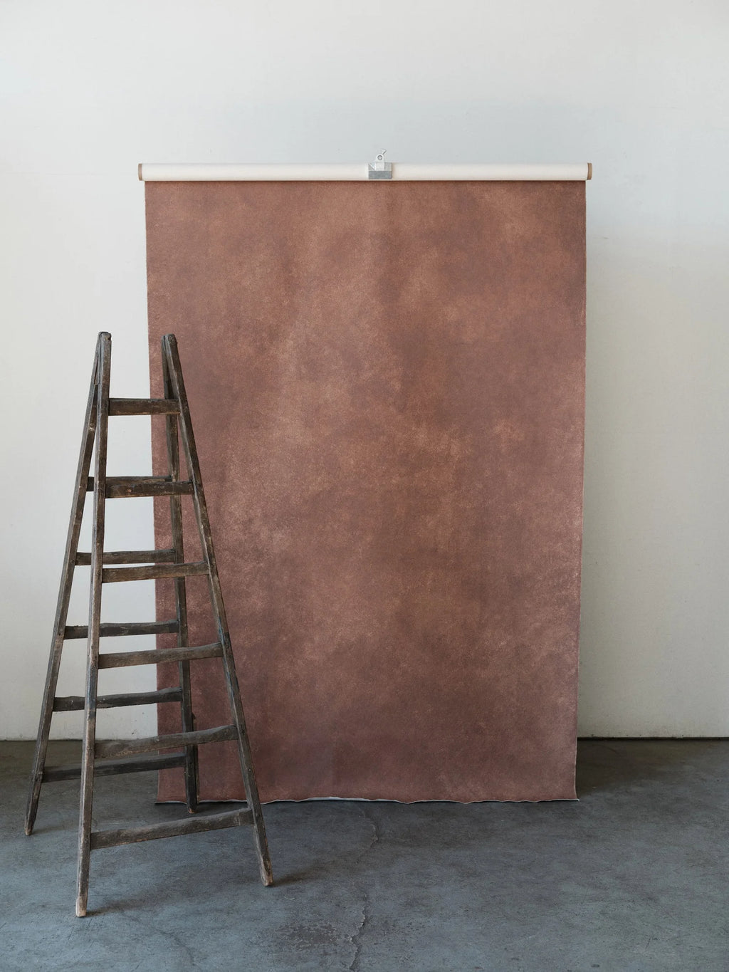 UMBER | Hand Painted Photography Backdrop
